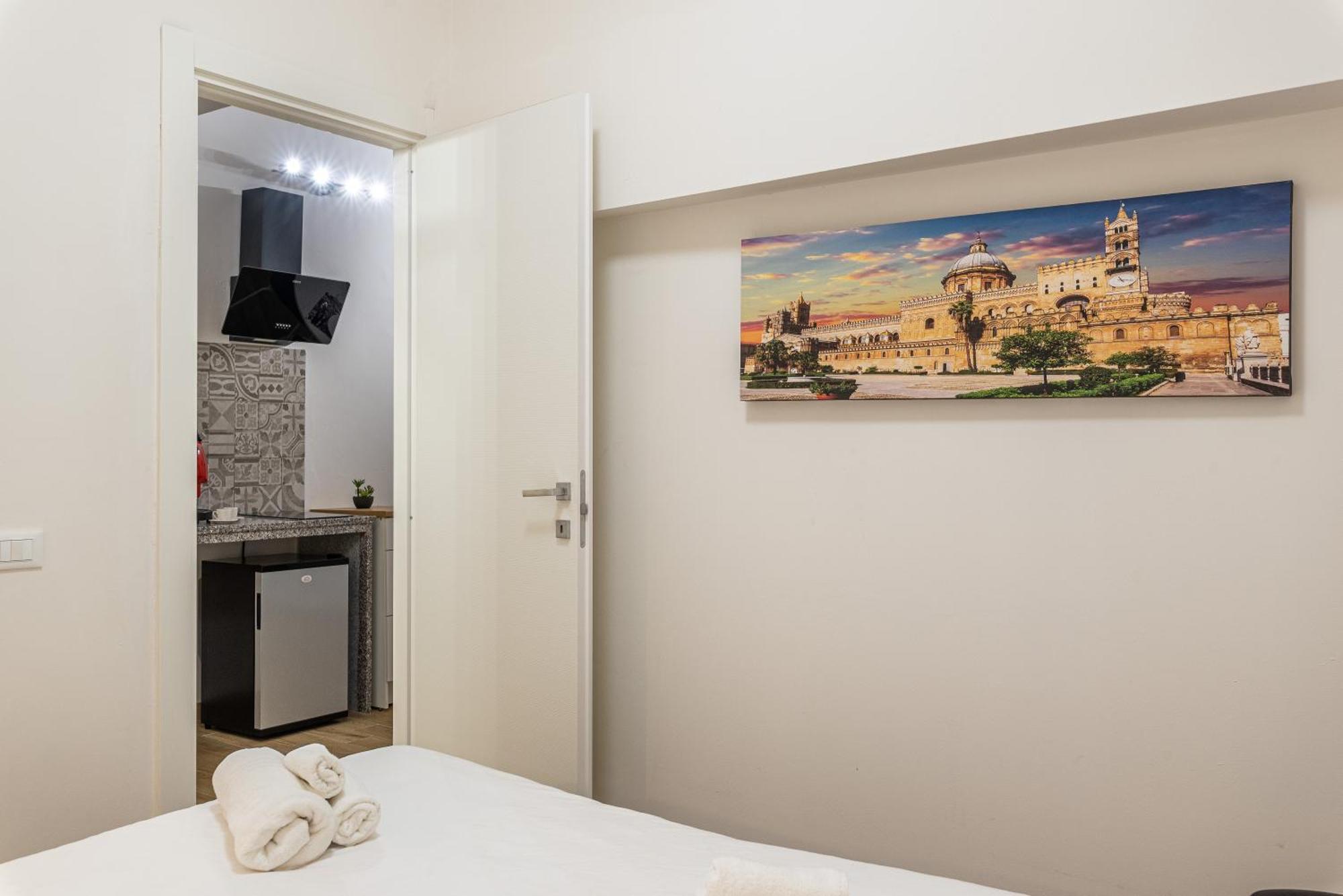 Quattro Canti Rooms Palermo Ngoại thất bức ảnh