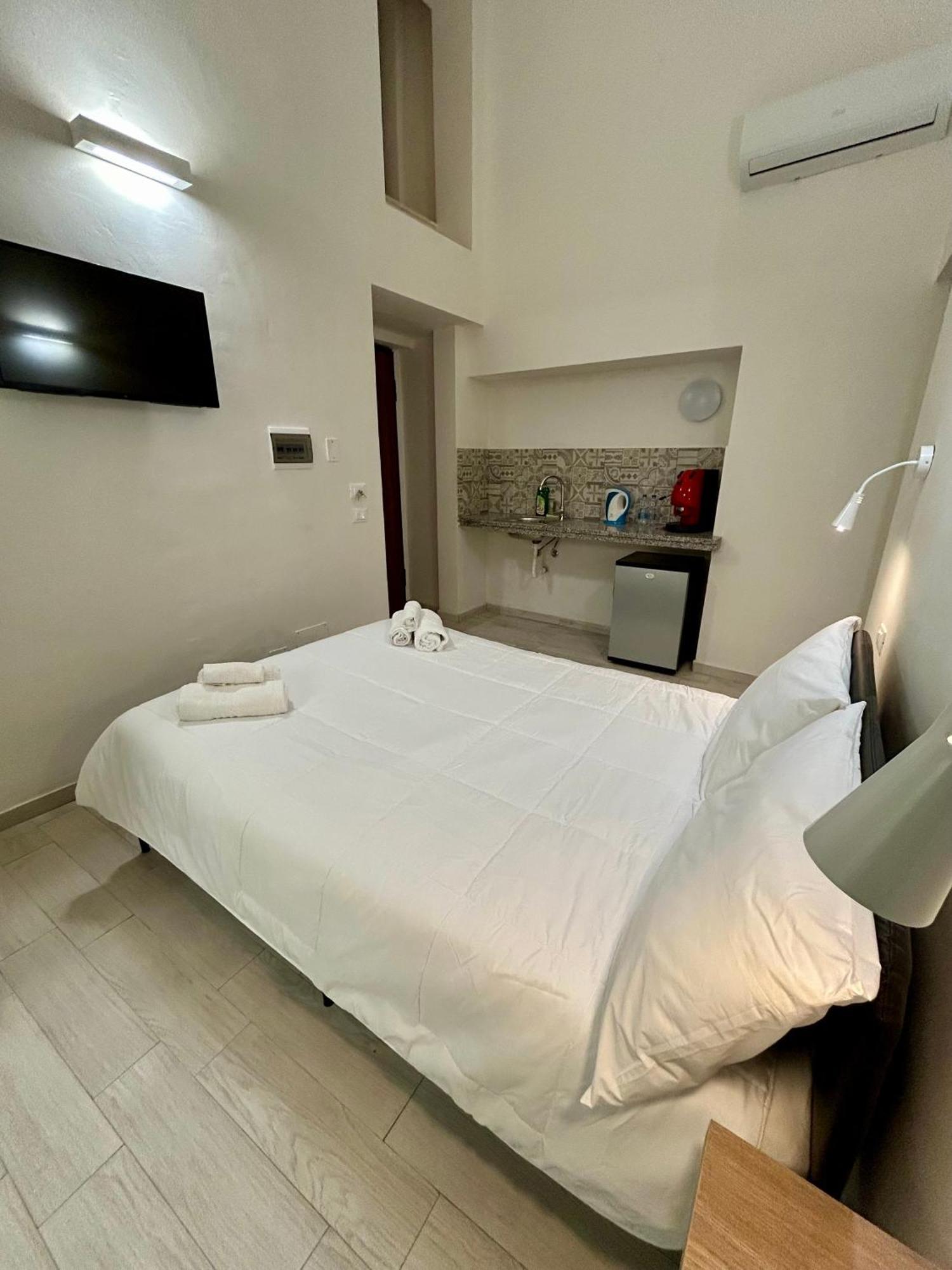 Quattro Canti Rooms Palermo Ngoại thất bức ảnh